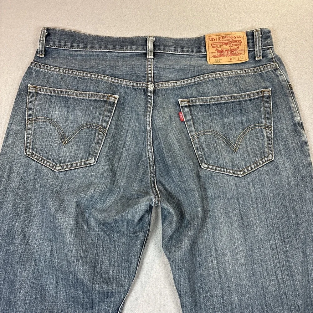 Levis 559 Relaxed Straight Leg Jeans Mens 36x32 Light Wash Blue Denim‎ Baggy Y2K